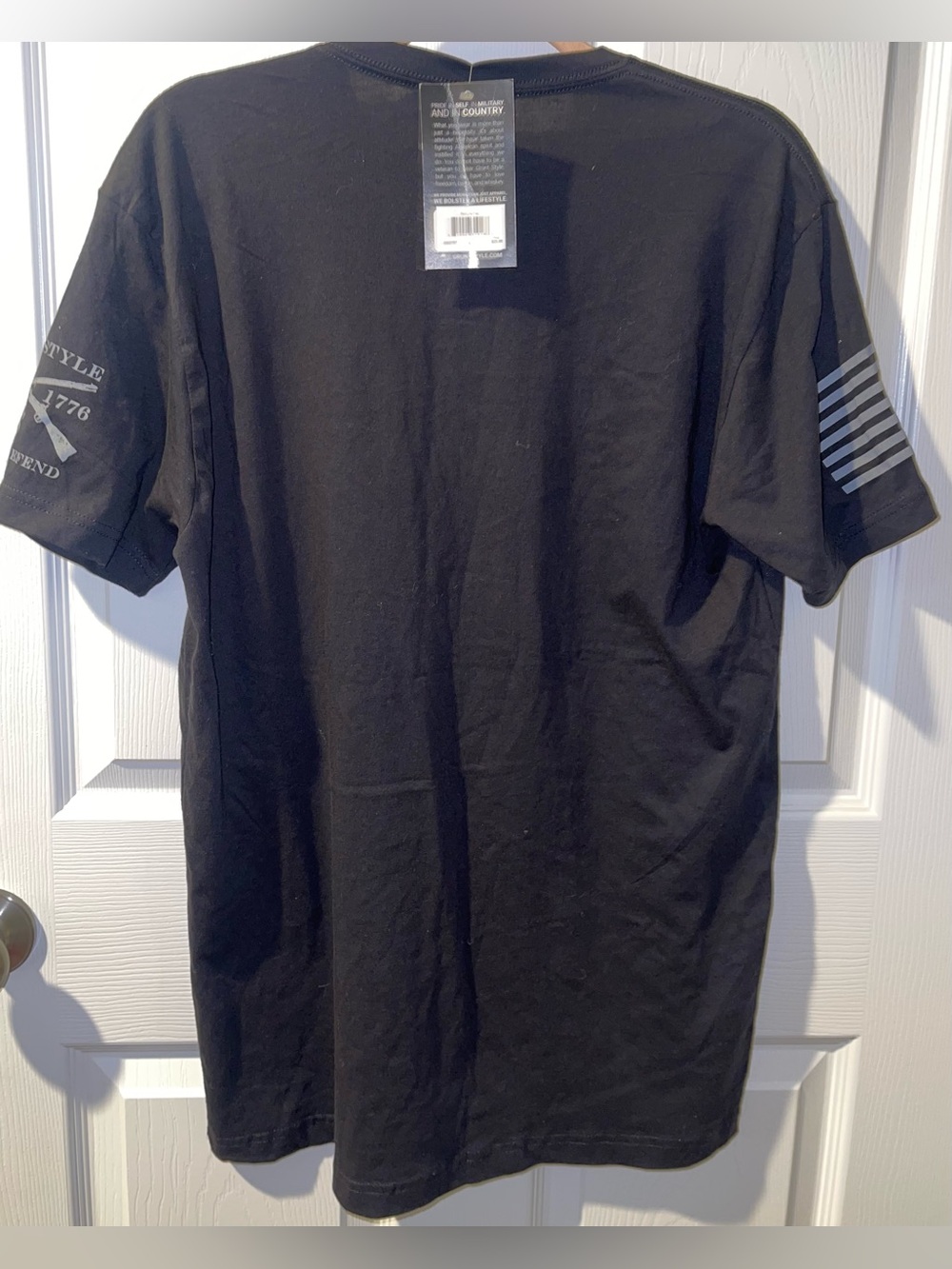 NWT Grunt Style Men’s large black red line flag - Picture 5 of 5